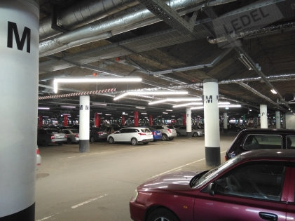 Особенности освещения крытой парковки торгового центра